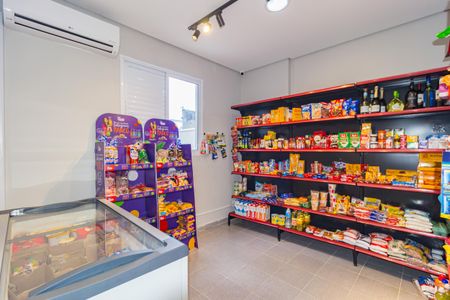 Apartamento à venda com 88m², 3 quartos e 1 vagaMini Mercado