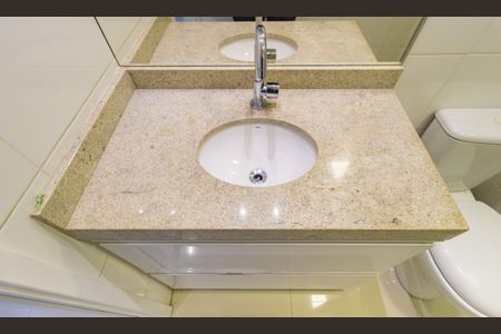 Apartamento à venda com 88m², 3 quartos e 1 vagaBanheiro - Social