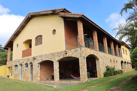 Casa para alugar com 4 quartos, 710m² em Água Espraiada, Cotia
