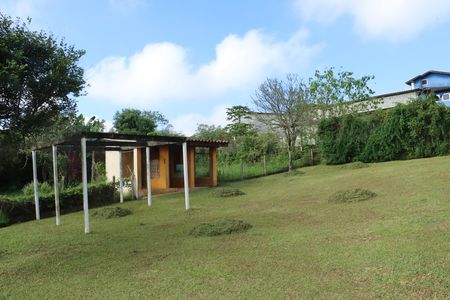 Casa para alugar com 4 quartos, 710m² em Água Espraiada, Cotia