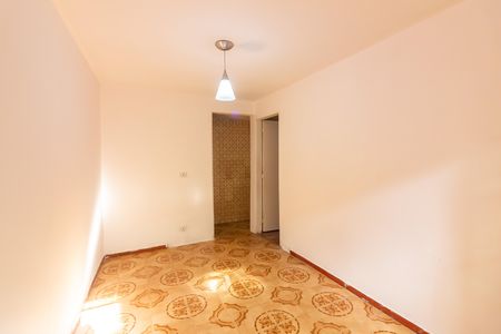 Sala  de casa para alugar com 2 quartos, 170m² em Jd Sindona, Osasco