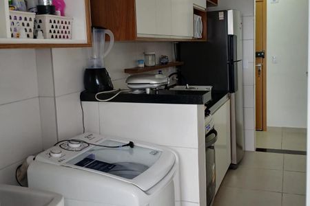 Área de serviço de apartamento para alugar com 2 quartos, 62m² em Vila Tupi, Praia Grande