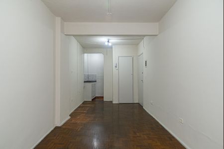 Quarto de kitnet/studio para alugar com 1 quarto, 30m² em Santa Cecilia, São Paulo