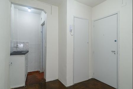 Quarto de kitnet/studio para alugar com 1 quarto, 30m² em Santa Cecilia, São Paulo