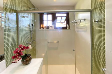 Casa à venda com 550m², 5 quartos e 4 vagasBanheiro
