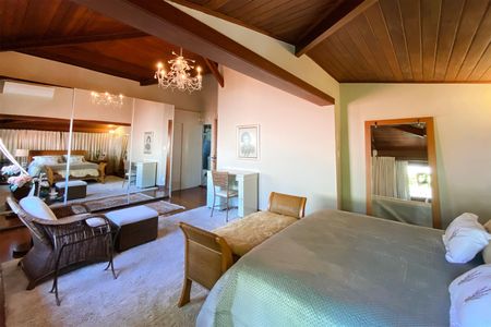 Casa à venda com 550m², 5 quartos e 4 vagasSuite 1