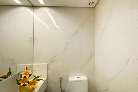 Casa à venda com 550m², 5 quartos e 4 vagasLavabo