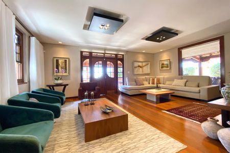 Sala de casa à venda com 5 quartos, 550m² em Mangabeiras, Belo Horizonte