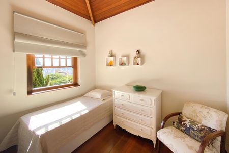 Casa à venda com 550m², 5 quartos e 4 vagasQuarto 4