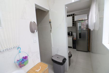 Apartamento para alugar com 65m², 3 quartos e 1 vagaÁrea de Serviço