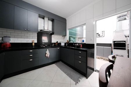 Casa de condomínio à venda com 130m², 3 quartos e 2 vagasCozinha