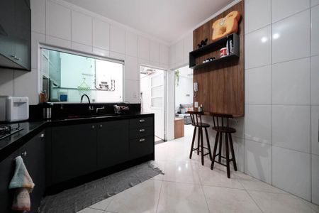 Casa de condomínio à venda com 130m², 3 quartos e 2 vagasCozinha