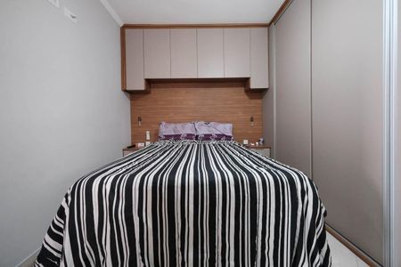 Casa de condomínio à venda com 130m², 3 quartos e 2 vagasSuíte