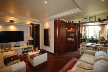 Sala de apartamento à venda com 3 quartos, 90m² em Chácara das Pedras, Porto Alegre