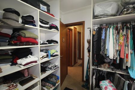 Apartamento à venda com 90m², 3 quartos e 1 vagaCloset