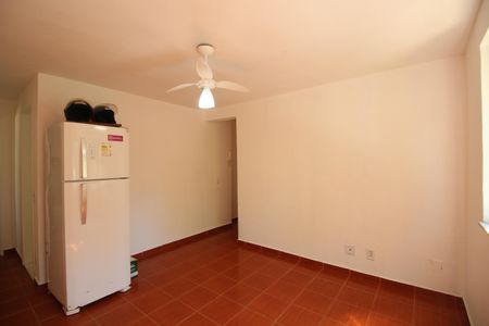 Sala de apartamento à venda com 3 quartos, 60m² em Jacarepaguá, Rio de Janeiro