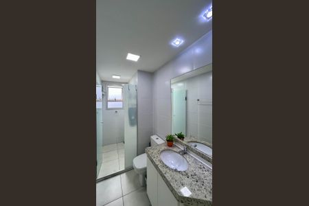 Apartamento à venda com 59m², 2 quartos e 2 vagasbanho