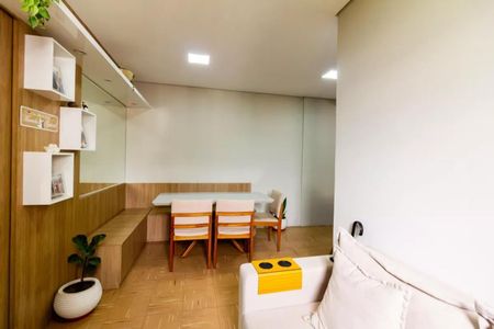 Foto 06 de apartamento à venda com 2 quartos, 70m² em Ipiranga, Belo Horizonte