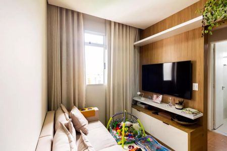 Foto 03 de apartamento à venda com 2 quartos, 70m² em Ipiranga, Belo Horizonte