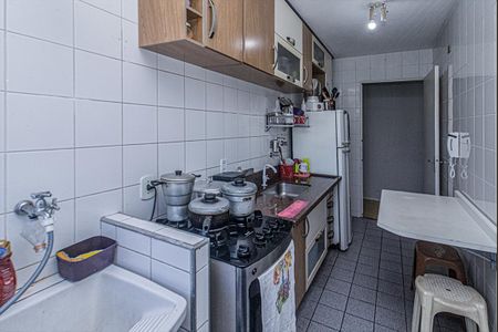 Apartamento à venda com 62m², 3 quartos e 1 vagacozinha e área de serviço compartilhadas_4