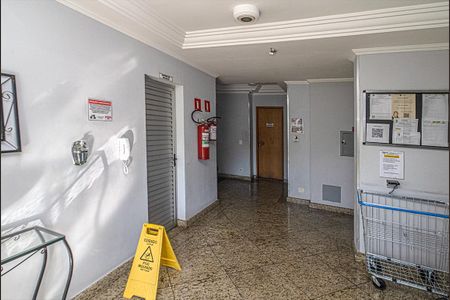 Apartamento à venda com 62m², 3 quartos e 1 vagahall de entrada_4