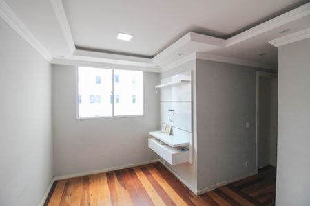 Sala de apartamento para alugar com 2 quartos, 45m² em Vila Avelina, Nova Iguaçu