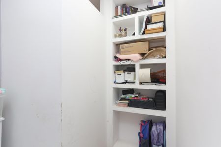 Casa para alugar com 200m², 2 quartos e 1 vaga Casa para alugar com 200m², 2 quartos e 1 vagaEscritório