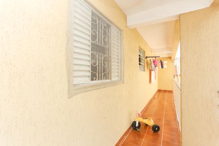 Casa para alugar com 200m², 2 quartos e 1 vaga Casa para alugar com 200m², 2 quartos e 1 vagaVaranda do Quarto 2