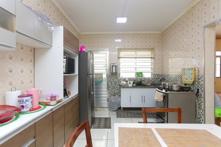 Casa para alugar com 200m², 2 quartos e 1 vaga Casa para alugar com 200m², 2 quartos e 1 vagaCozinha