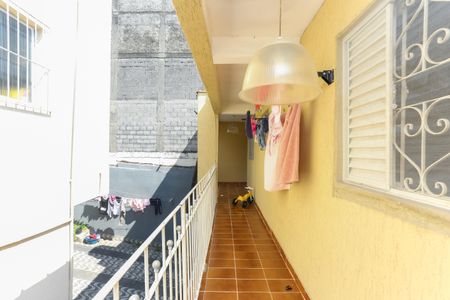 Casa para alugar com 200m², 2 quartos e 1 vaga Casa para alugar com 200m², 2 quartos e 1 vagaVaranda do Quarto 2