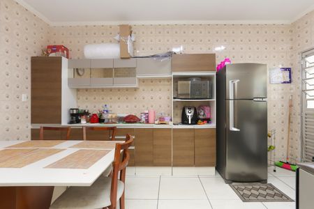 Casa para alugar com 200m², 2 quartos e 1 vaga Casa para alugar com 200m², 2 quartos e 1 vagaCozinha