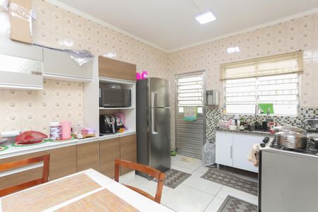 Casa para alugar com 200m², 2 quartos e 1 vaga Casa para alugar com 200m², 2 quartos e 1 vagaCozinha