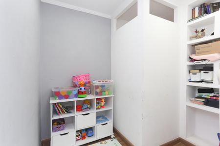 Casa para alugar com 200m², 2 quartos e 1 vaga Casa para alugar com 200m², 2 quartos e 1 vagaEscritório