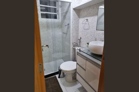 Apartamento para alugar com 50m², 2 quartos e 2 vagasBanheiro