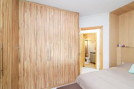 Quarto 1 de casa à venda com 2 quartos, 100m² em Itaquera, São Paulo