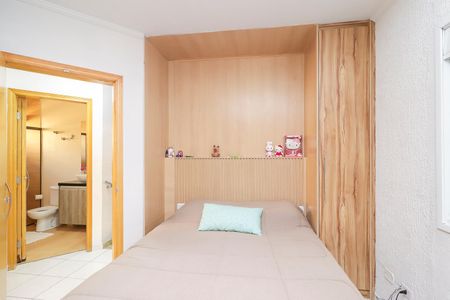 Casa à venda com 100m², 2 quartos e 2 vagasQuarto 1