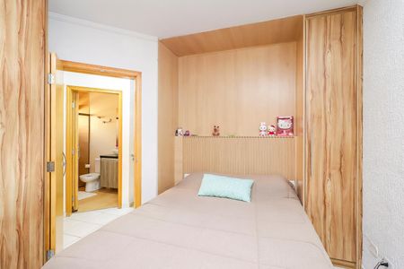 Casa à venda com 100m², 2 quartos e 2 vagasQuarto 1