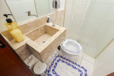 Casa à venda com 100m², 2 quartos e 2 vagasBanheiro 2