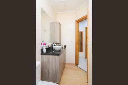 Casa à venda com 100m², 2 quartos e 2 vagasBanheiro