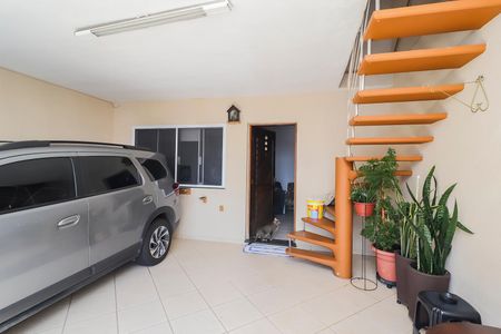 Casa à venda com 100m², 2 quartos e 2 vagasGaragem
