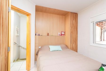 Casa à venda com 100m², 2 quartos e 2 vagasQuarto 1