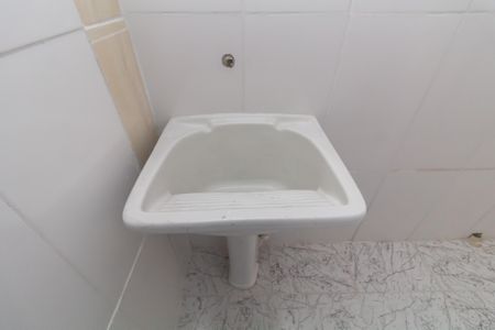 Casa para alugar com 80m², 2 quartos e sem vagaÁrea de Serviço