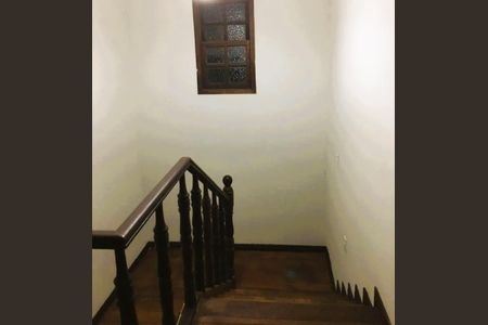 Corredor de casa para alugar com 4 quartos, 360m² em Cinquentenario, Belo Horizonte