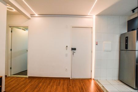 Sala de apartamento à venda com 1 quarto, 50m² em Jardim Monte Libano, Santo André