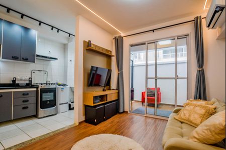 Sala de apartamento à venda com 1 quarto, 50m² em Jardim Monte Libano, Santo André