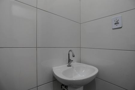 Apartamento para alugar com 36m², 1 quarto e sem vaga Apartamento para alugar com 36m², 1 quarto e sem vagaBanheiro