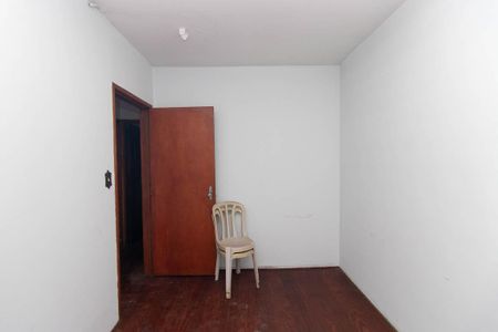 Casa à venda com 240m², 6 quartos e 2 vagasQuarto 2