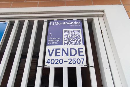 Casa à venda com 240m², 6 quartos e 2 vagasPlaca