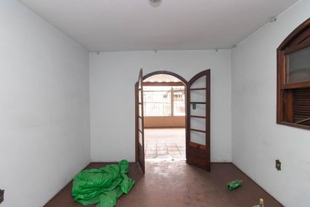 Casa à venda com 240m², 6 quartos e 2 vagasQuarto 3