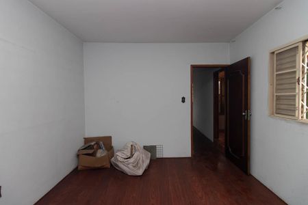 Casa à venda com 240m², 6 quartos e 2 vagasQuarto 1